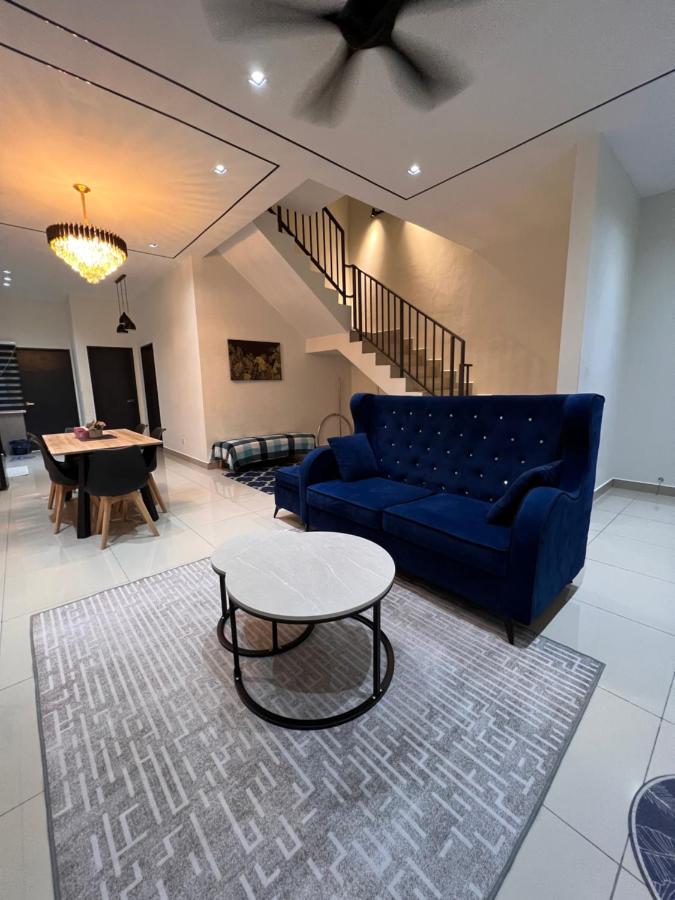 Klia Somehouse Apartment